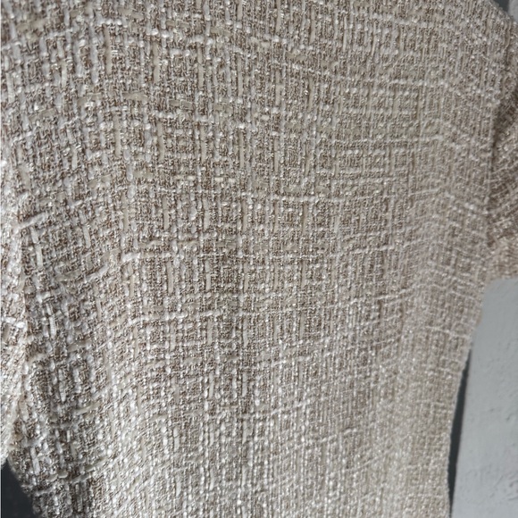 V-Neck Button Front Tweed Midi Dress - Picture 9 of 9